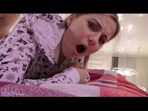❤️ Сексуалдуу апа карлыгач жана прегистайл секс - кончуг жакын ❌ Сонун порно боюнча бизде
